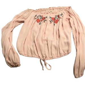 Hollister off the shoulder crop top